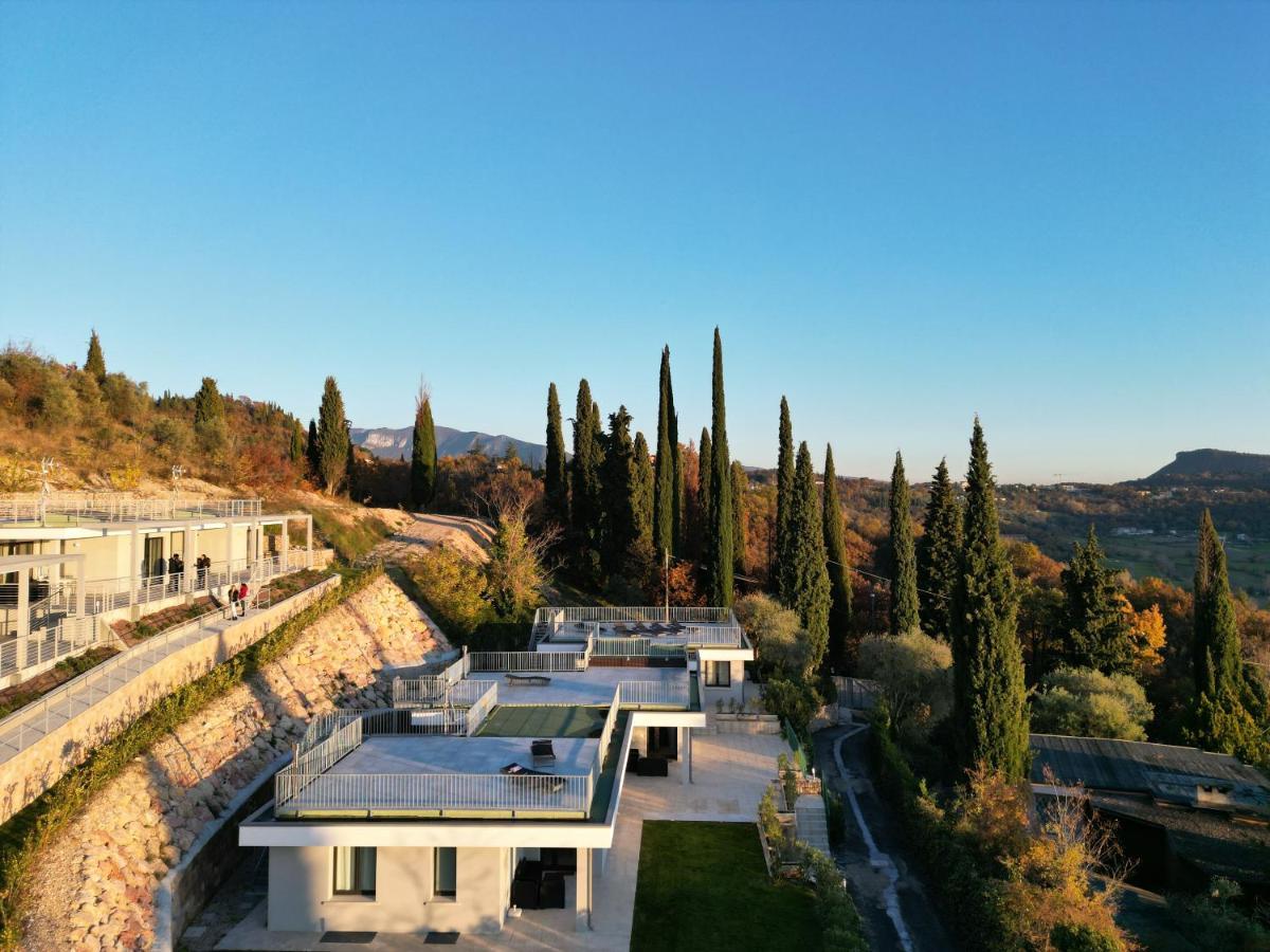 Sunset Lodge - Enjoy Holiday Garda  Exteriör bild