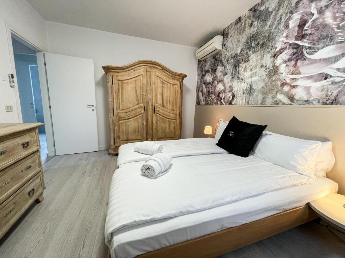 Sunset Lodge - Enjoy Holiday Garda  Exteriör bild